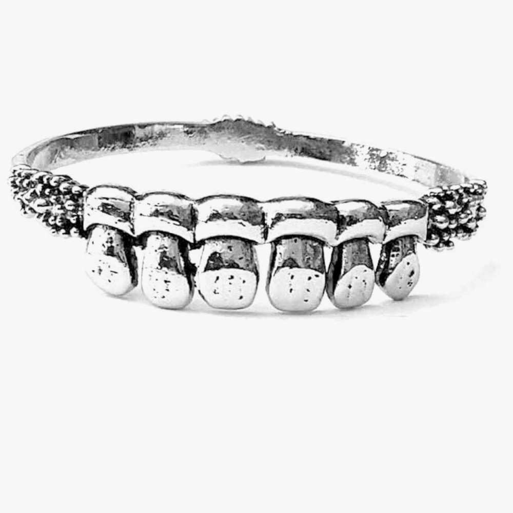 Unique Teeth Bracelets